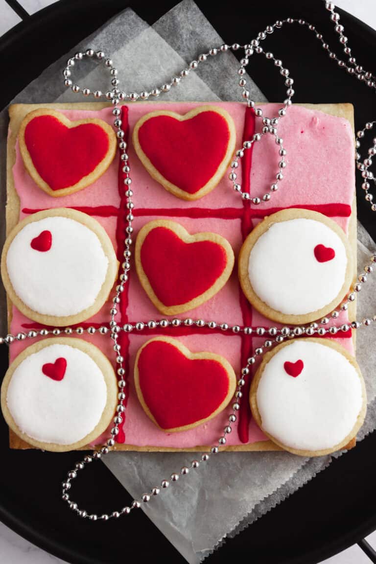 VALENTINE’S TIC TAC TOE COOKIES