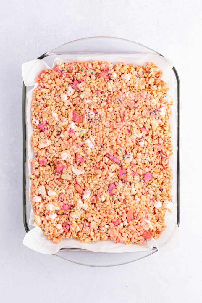 CIRCUS ANIMAL COOKIES RICE KRISPIE TREATS Bake Me a Cookie