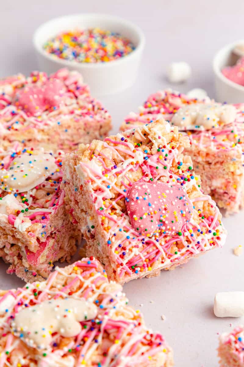 CIRCUS ANIMAL COOKIES RICE KRISPIE TREATS Bake Me a Cookie