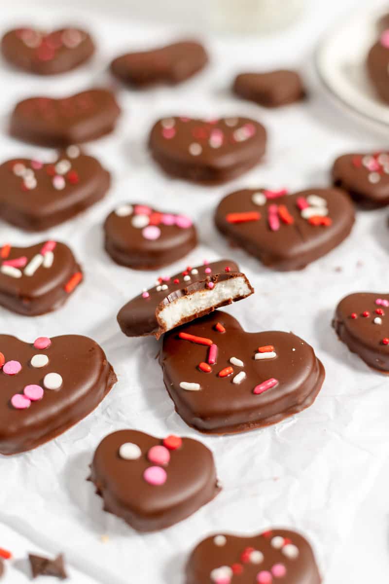 NO BAKE CHOCOLATE COVERED RASPBERRY HEARTS
