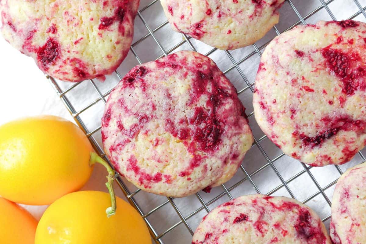 Lemon raspberry cookies.