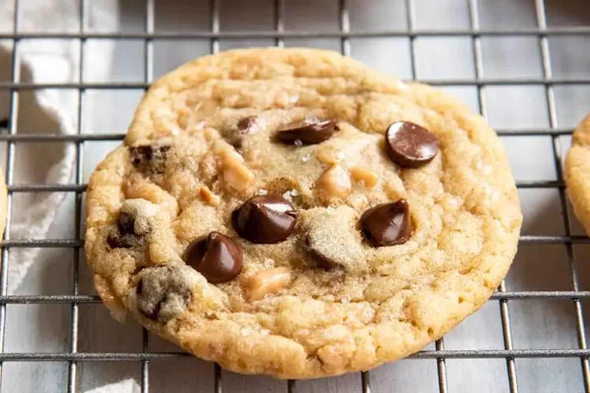 Chocolate chip toffee cookies.
