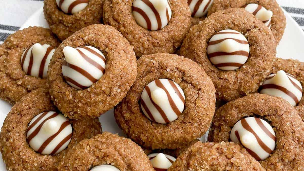 Wake Up Your Taste Buds with These Amazing Coffee Kiss Cookie Recipes!
