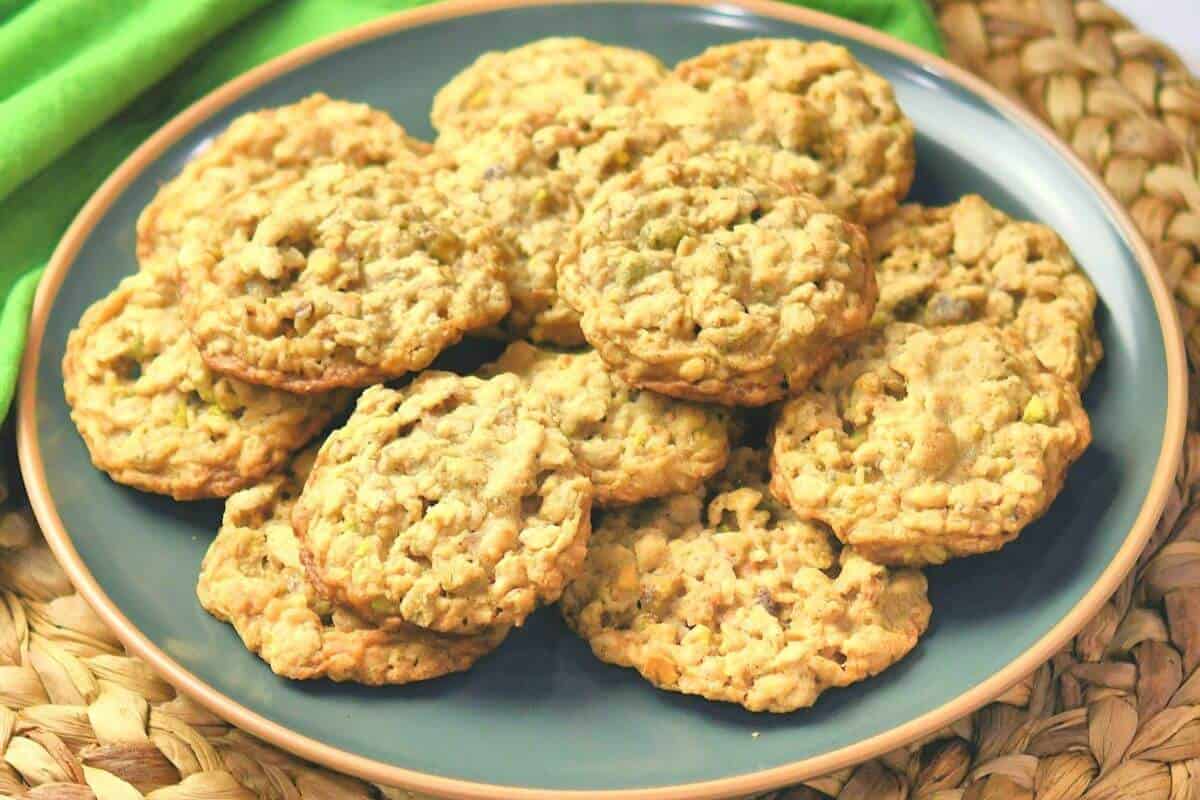 A plate of honey pistachio cookies.
