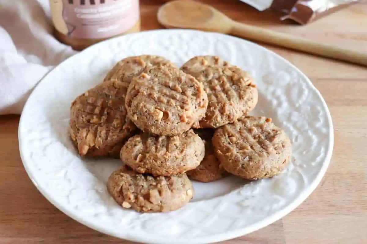 10 Keto Cookies That Are Almost Too Good to Be True