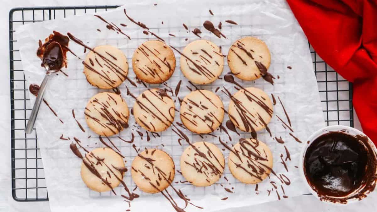 30 Eggless Cookie Recipes That Are a Game Changer for Allergies and Cravings