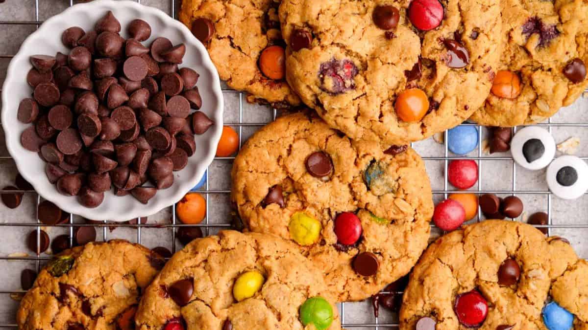 30 Healthy Cookie Recipes That Actually Deserve a Second Batch
