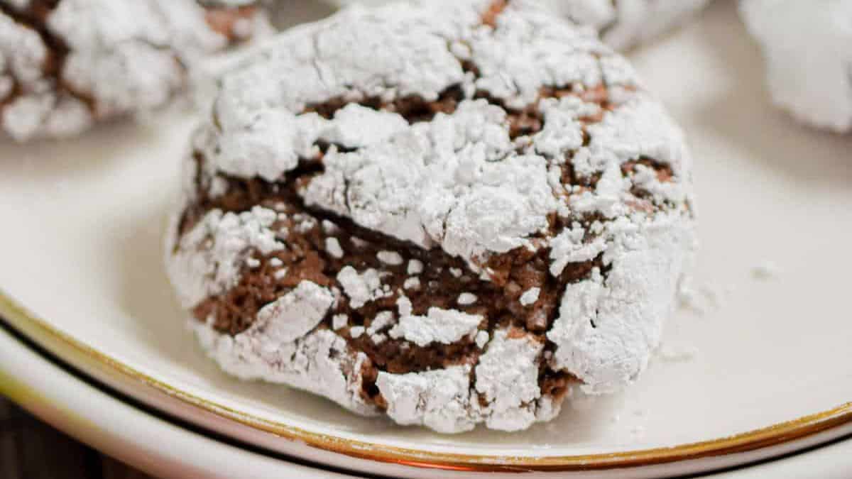 25 Sourdough Discard Cookie Recipes That Give Your Starter A Sweet Purpose