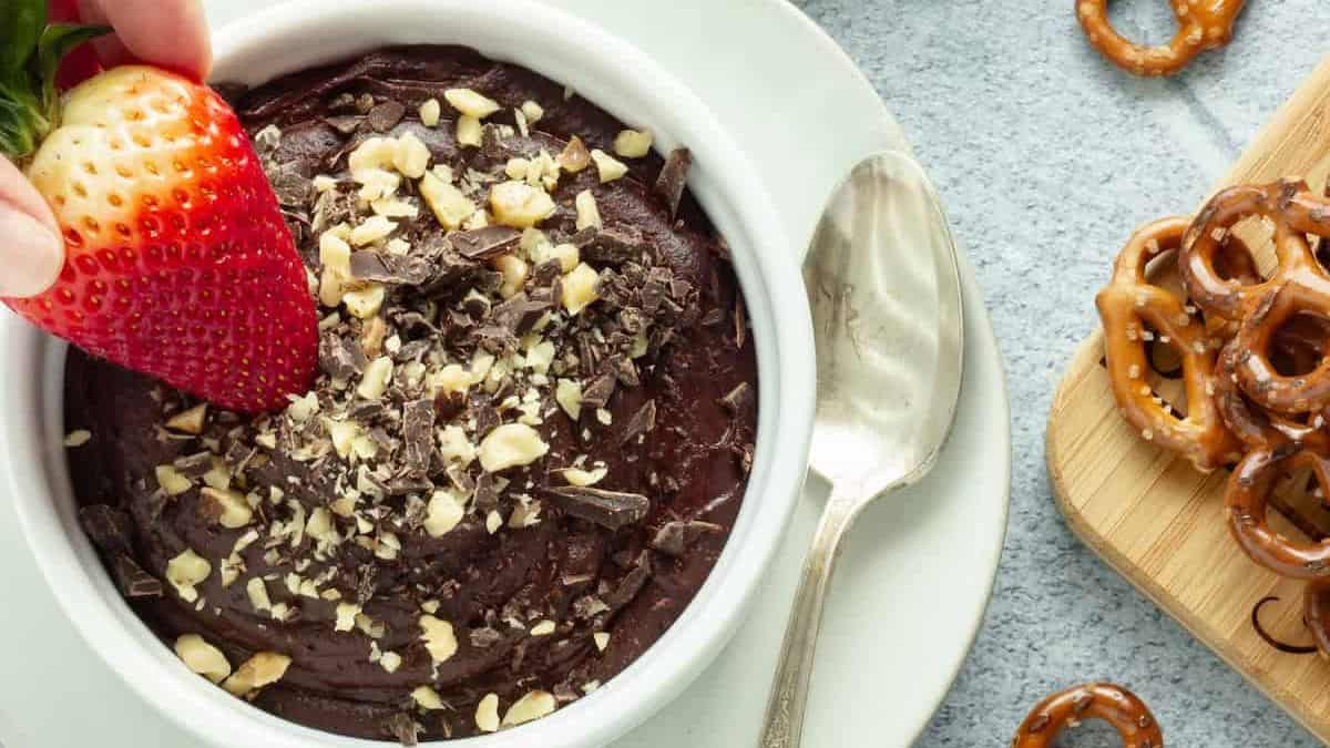 22 Healthy Chocolate Desserts That Let You Have It Both Ways