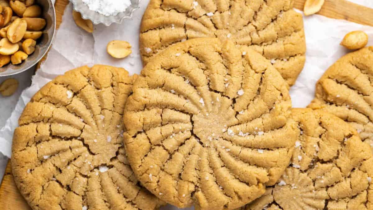 17 Small-Batch Cookie Recipes You’ll Bake Just for a Cozy Little Cookie Moment