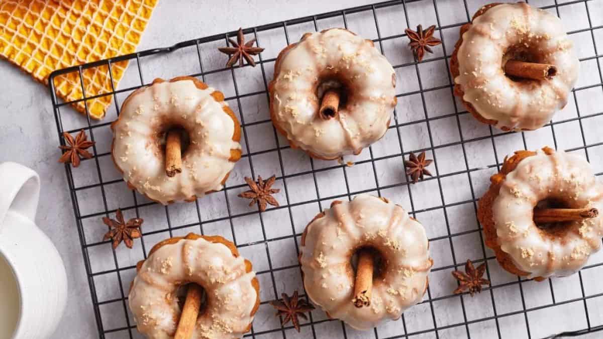 20 Holiday Desserts For Kids That Promise Smiles From First Bite To Last