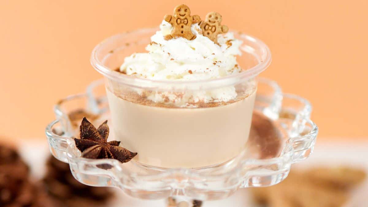 20 Gingerbread Recipes That Are Not Cookies And Totally Worth Baking