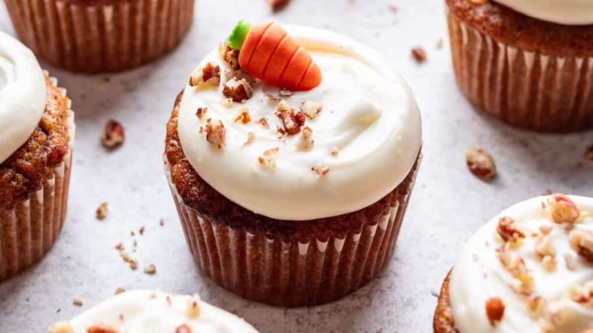 24 Carrot Dessert Recipes That Make This Veggie Taste Like A Treat