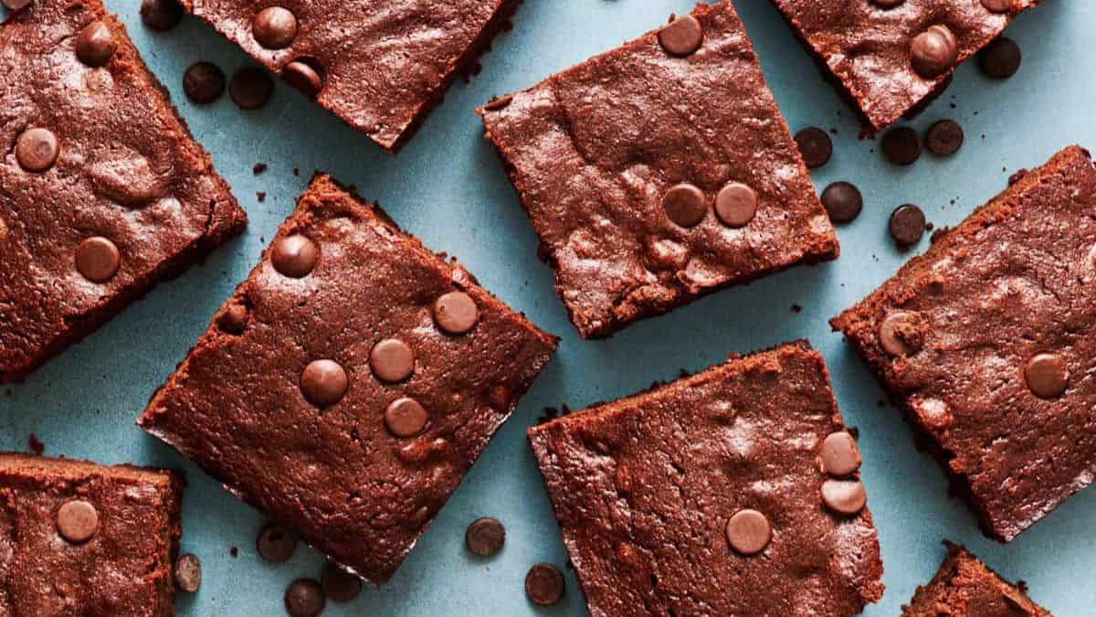 23 Easy Gluten-Free Desserts For When Simple Is Exactly Right