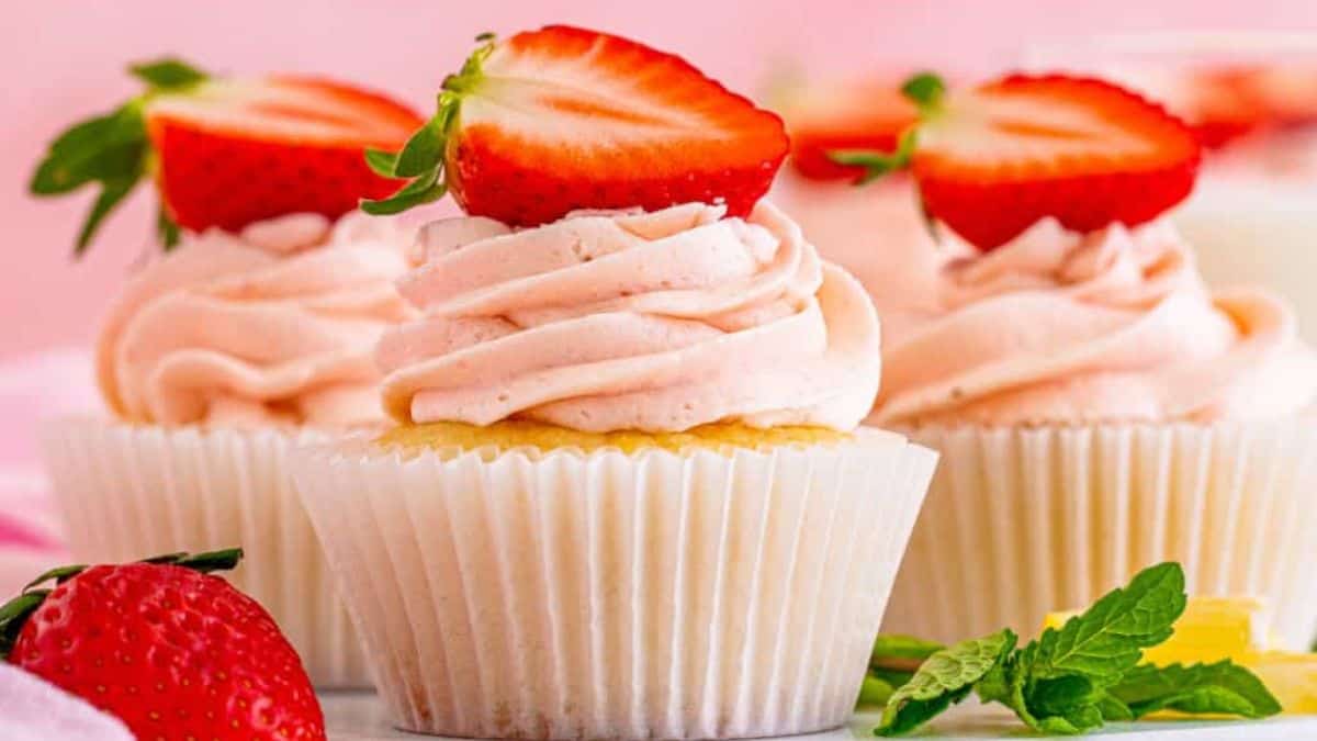 20 Cupcake Recipes That Never Stick Around For Long